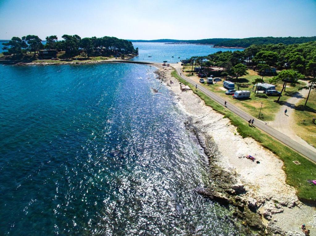 Apartman Yacht Медулин Екстер'єр фото